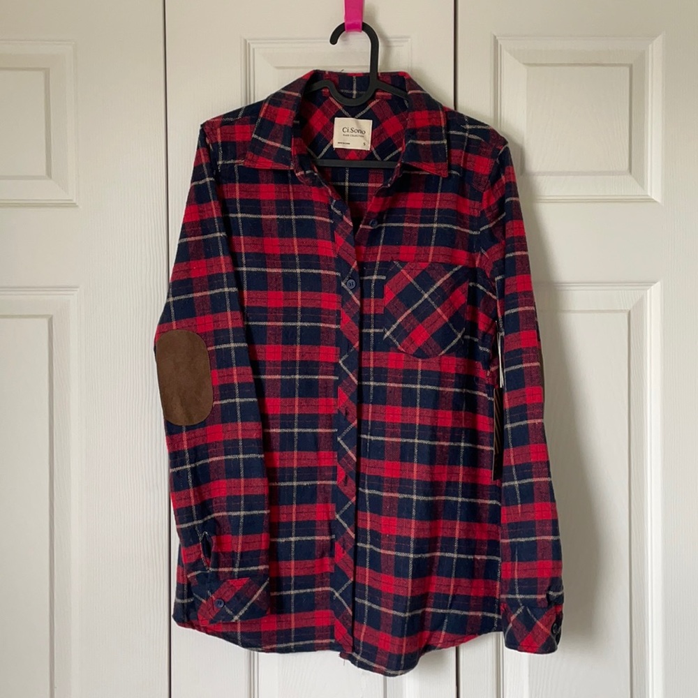 New never worn plaid shirt